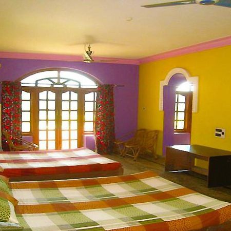Sri Devi Comforts Hotel Chikmagalūr Exterior foto